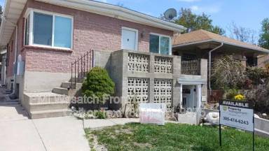 Main picture of 631 S Elizabeth St