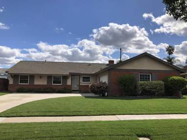Main picture of 212 N Plantation Pl