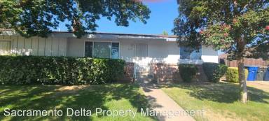 Main picture of 7270 S Land Park Dr