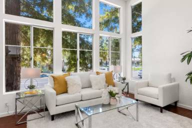 Main picture of 475 Milan Dr