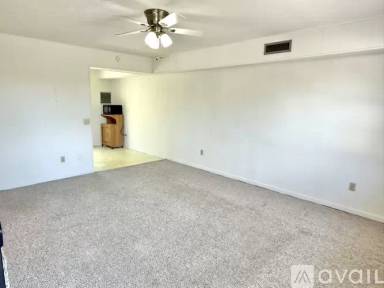 Main picture of 3812 Memorial Blvd