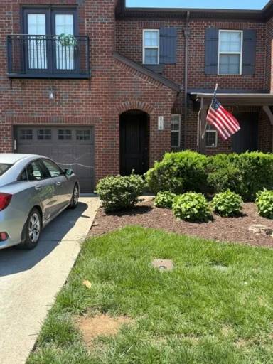 Main picture of 216 Bixby Private Ln