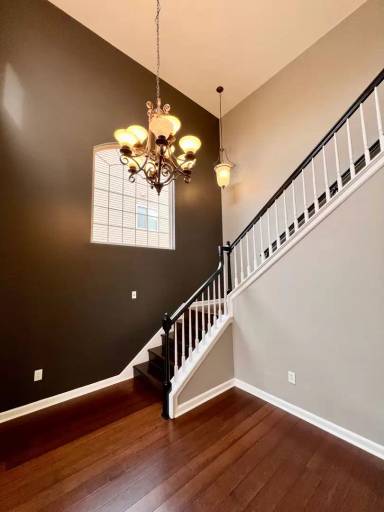 Main picture of 5873 Clemens Ave