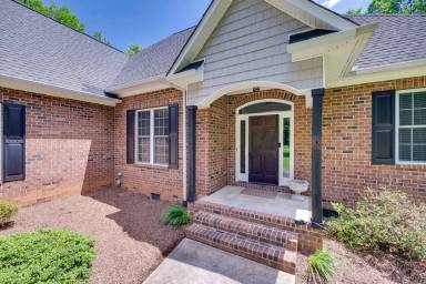 Main picture of 646 Harper Davis Rd