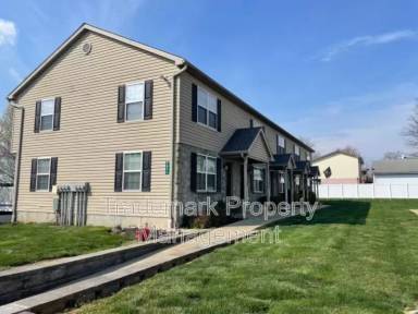 Main picture of 3573 Lincoln Hwy E