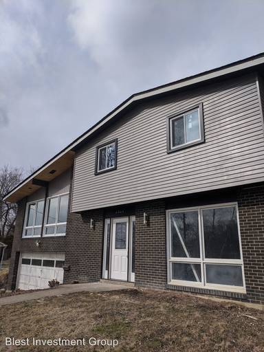 Main picture of 1369 Falla Dr