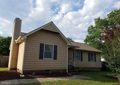 Main picture of 749 E Cardinal Dr