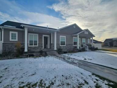 Main picture of 1930 Autumn Ln
