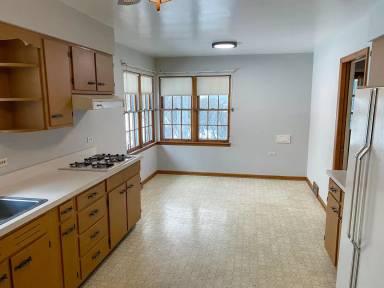Main picture of 238 S Adams St