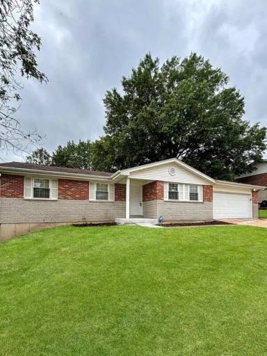 Main picture of 1667 Melody Ln