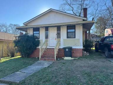 Main picture of 2027 36th Ave N