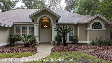 Main picture of 4313 SW 91st Dr