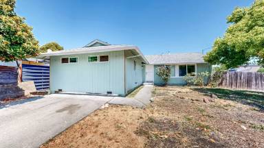 Main picture of 8690 Lords Manor Way
