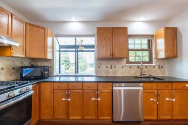 Main picture of 183 Durham Ave