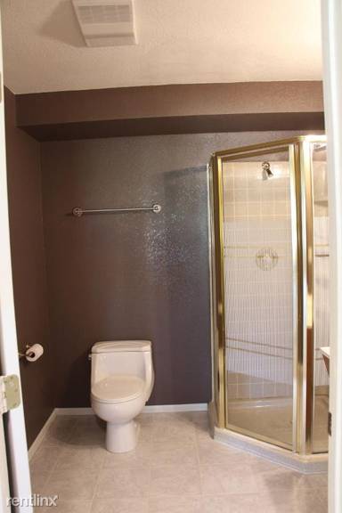 Main picture of Eaton Cir