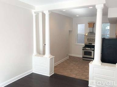 Main picture of 1600 Frankford Ave
