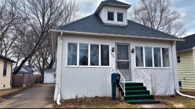 Main picture of 1520 Durand St