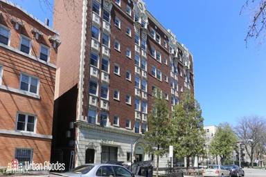 Main picture of 6930,6954,6971,6975 N Greenview Ave Apartments