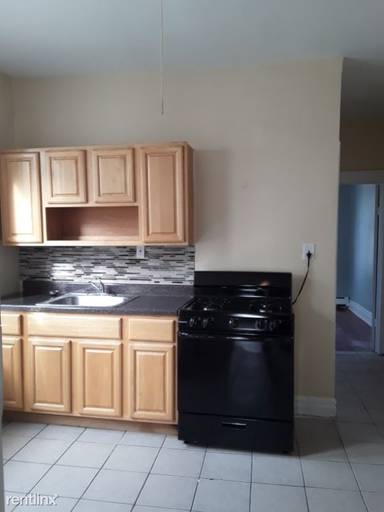 Main picture of 368 Hawthorne Ave