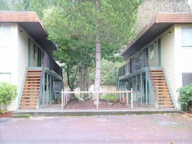 Main picture of 1500-06 Lincoln St