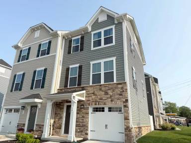 Main picture of 14 Wentworth Ln