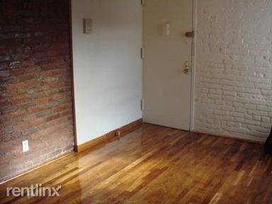 Main picture of 410 E 13th St