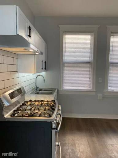 Main picture of 6755 S Sangamon St