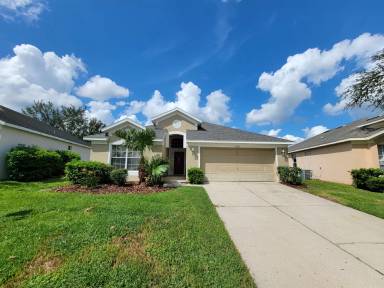 Main picture of 3180 Stonehurst Cir