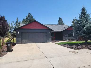 Main picture of 1182 SW Rimrock Way
