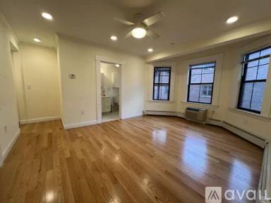 Main picture of 219 Commonwealth Ave