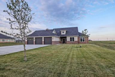 Main picture of 3251 Tulsa Dr