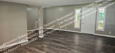 Main picture of 1213 Roach Hollow Rd