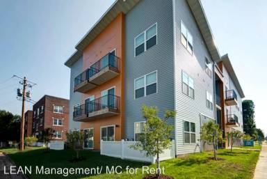 Main picture of 405 E Madison St