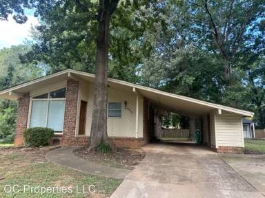 Main picture of 4724 Thornwood Rd