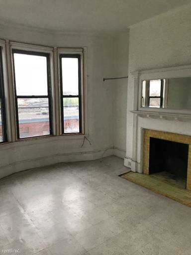 Main picture of 5 Linden St