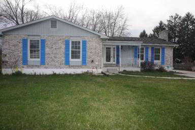 Main picture of 2422 Eastridge Rd