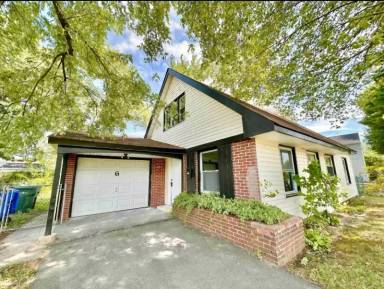 Main picture of 6 Spindletop Ln