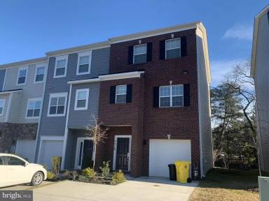 Main picture of 7719 Lexington Ct