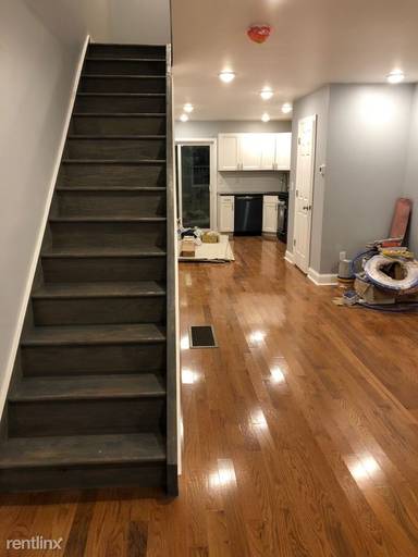 Main picture of 3118 Page St