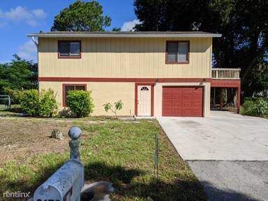 Main picture of 8173 Albatross Rd