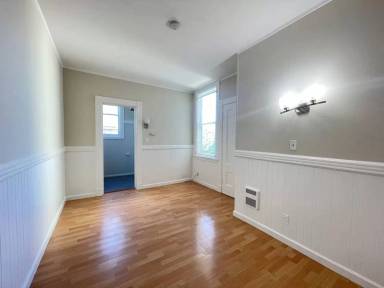 Main picture of 1690 Golden Gate Ave