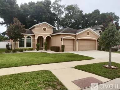 Main picture of 233 Parsons Woods Dr