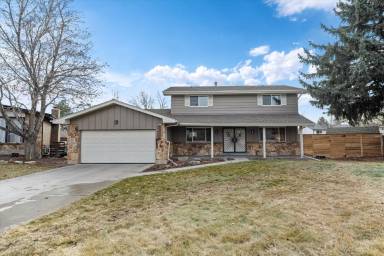 Main picture of 1153 S Iris St