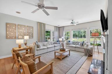 Main picture of 1746 Wyngate Cir