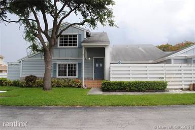 Main picture of 13721 SW 149th Circle Ln