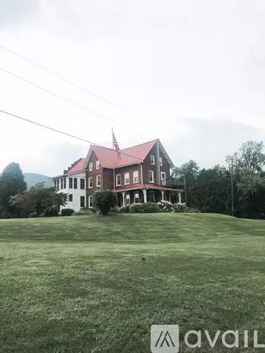 Main picture of 540 Stewart Rd