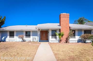 Main picture of 1418 E El Norte Pkwy
