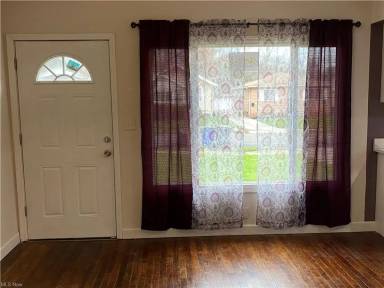 Main picture of 16910 Lipton Ave