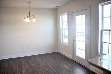 Main picture of 532 Millbrooke Cir