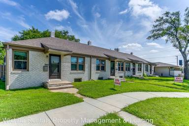 Main picture of 4710 E Mount Vernon St